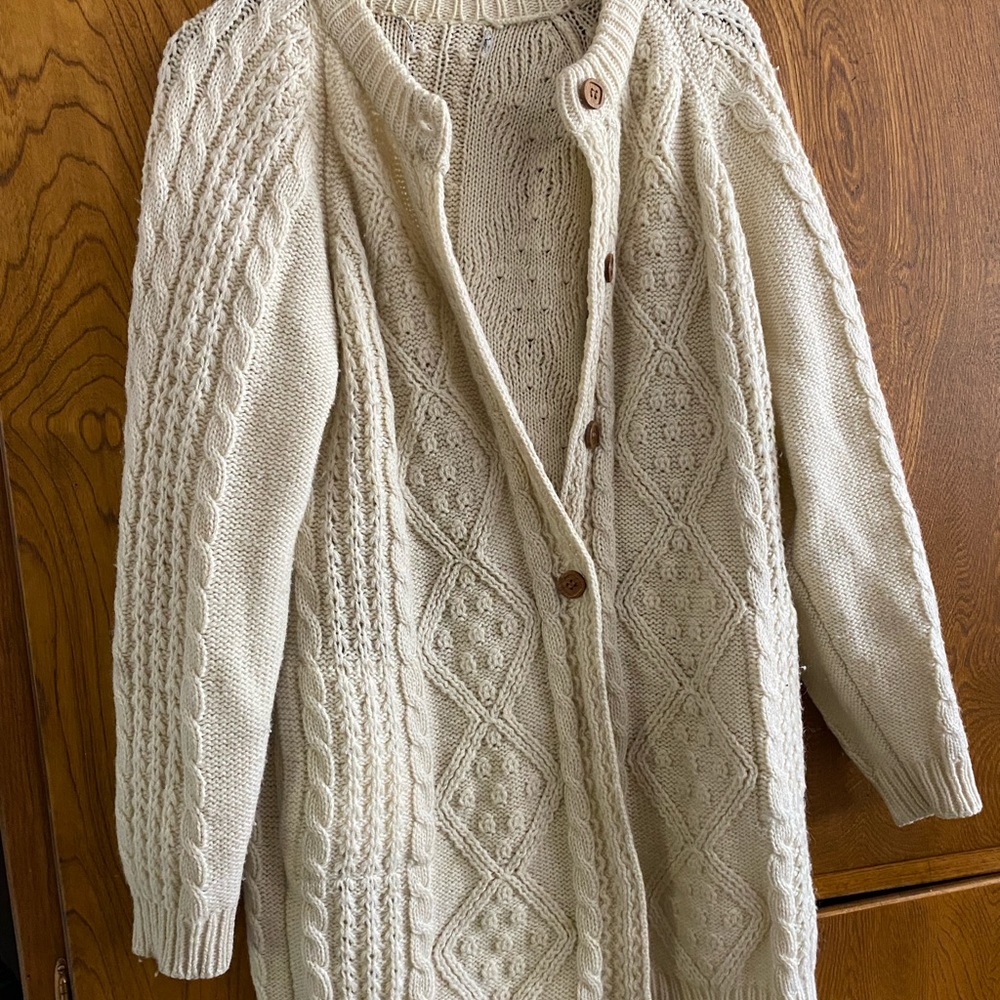 Women’s size Large, warm winter jacket.